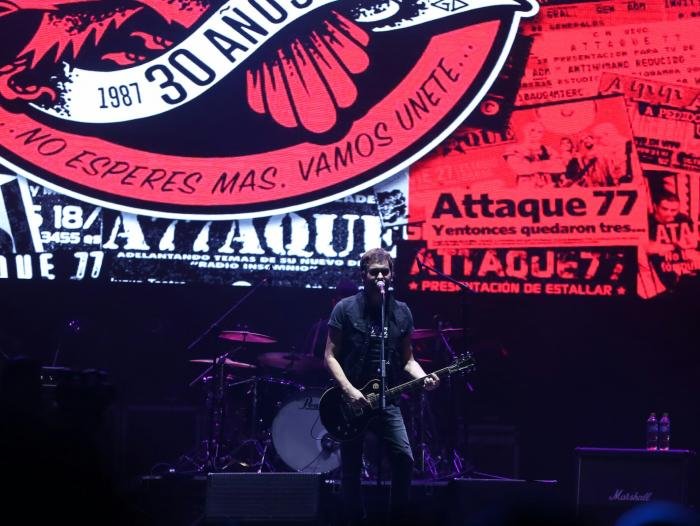 Attaque 77 fue una catarata de hits